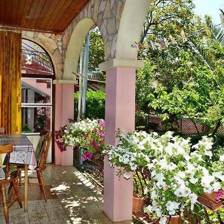 Apartments Pavlina Starigrad Paklenica Exteriér fotografie